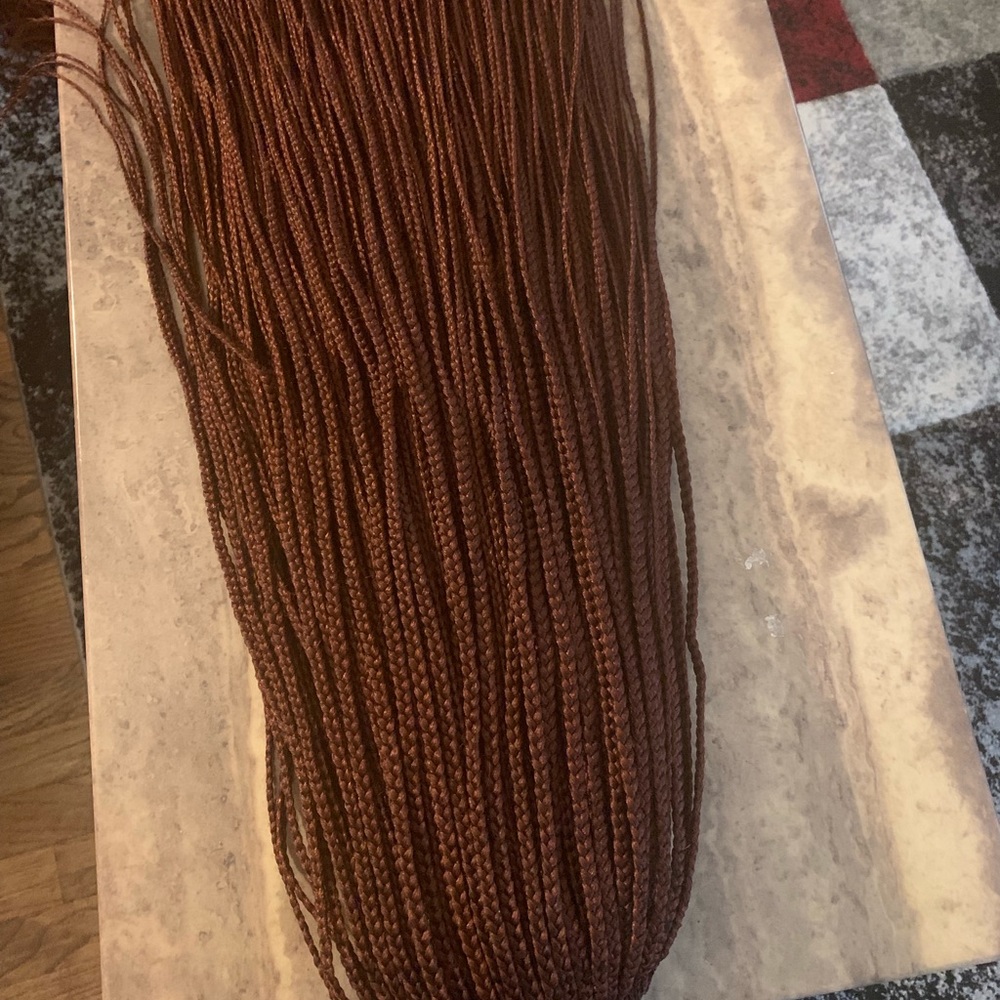 Braided wig - Picture 8 of 8